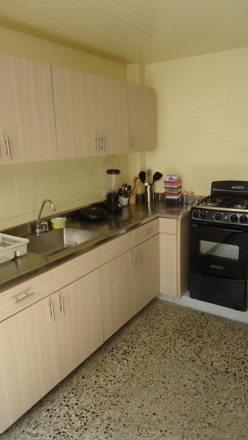 Iris Hostel Medellin Luaran gambar