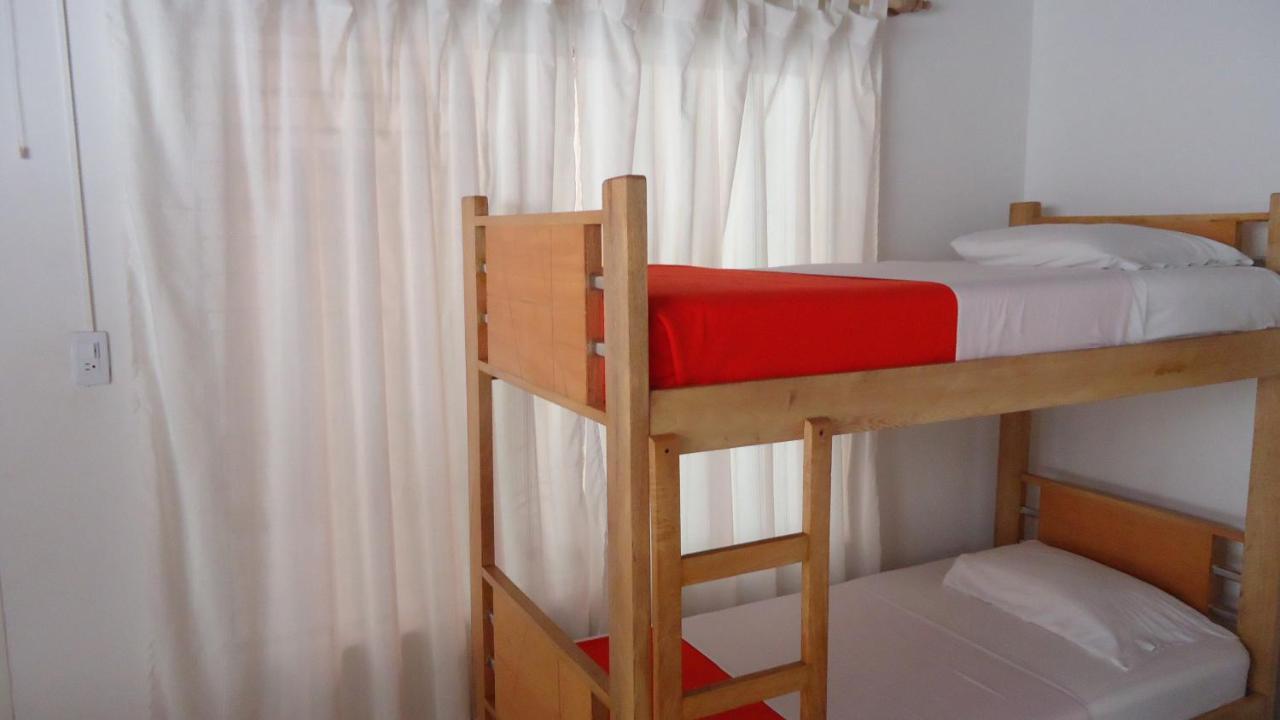 Iris Hostel Medellin Luaran gambar