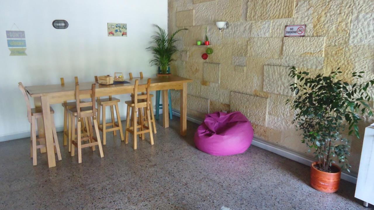 Iris Hostel Medellin Luaran gambar